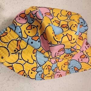 Unk Vibrant Duck Pattern Kids Hat